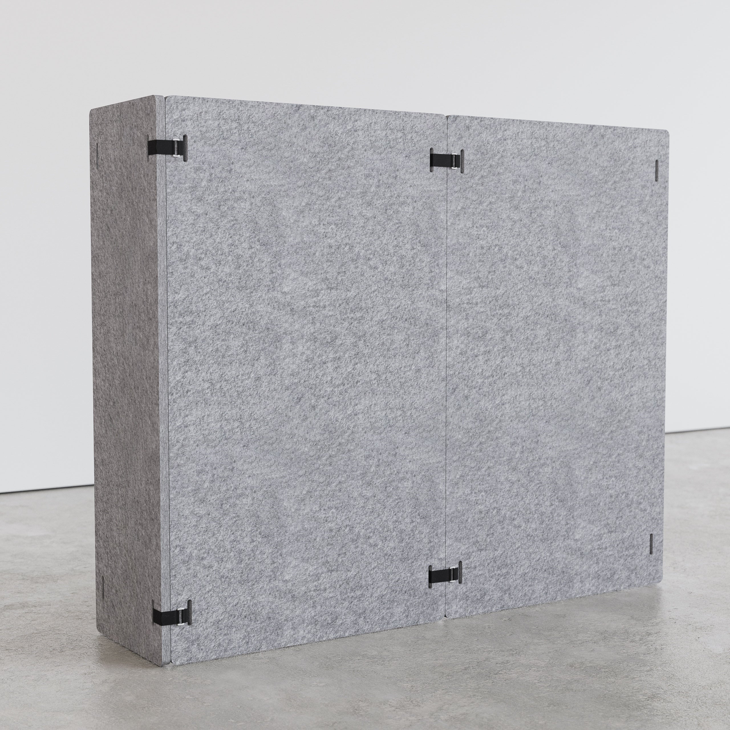 Modulare Akustikflächen, flexible Stellwände, einfacher Aufbau werkzeugfrei mit Klett