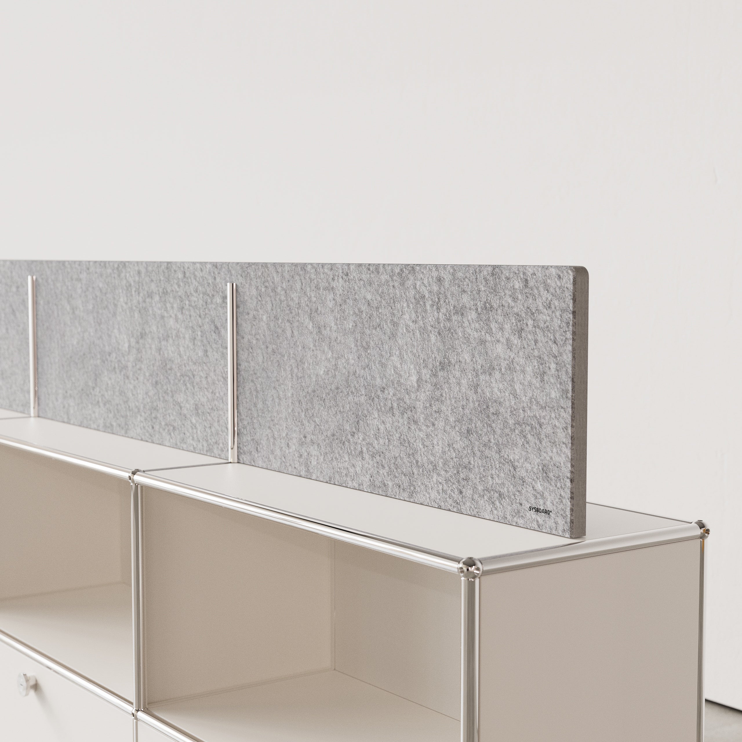 Sysboard USM Raumtrenner, Großraumbüro, Raumtrenner, Regalaufsatz, Schallabsorbierend